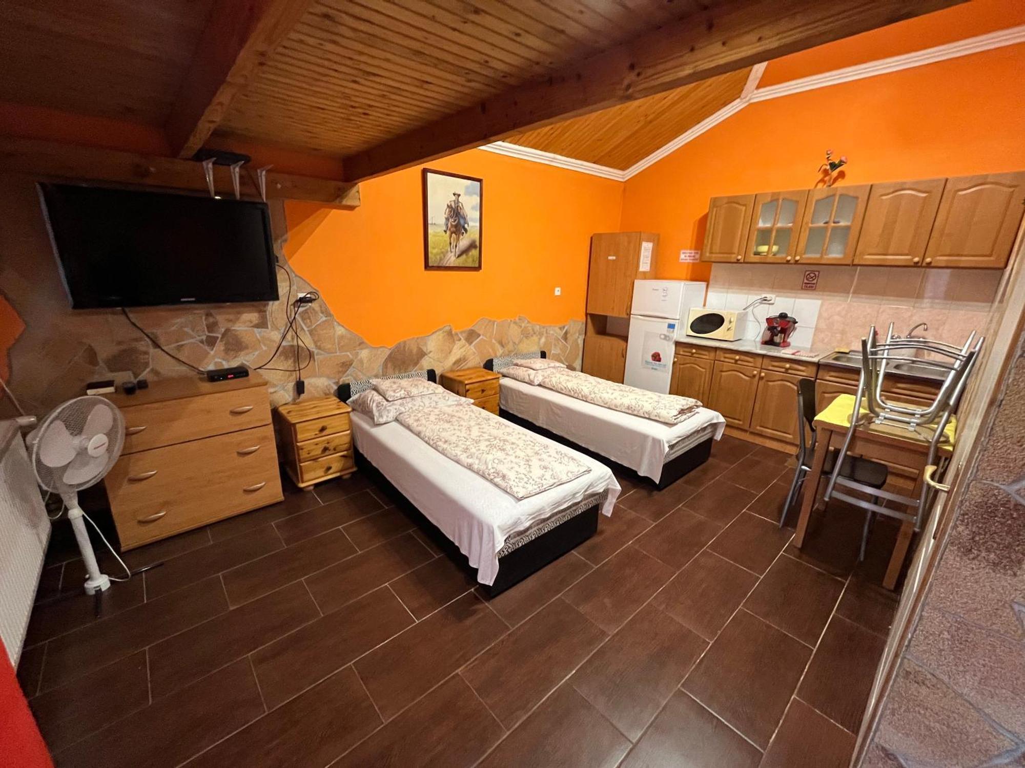 Tiszavirág apartman Tiszakeszi Esterno foto