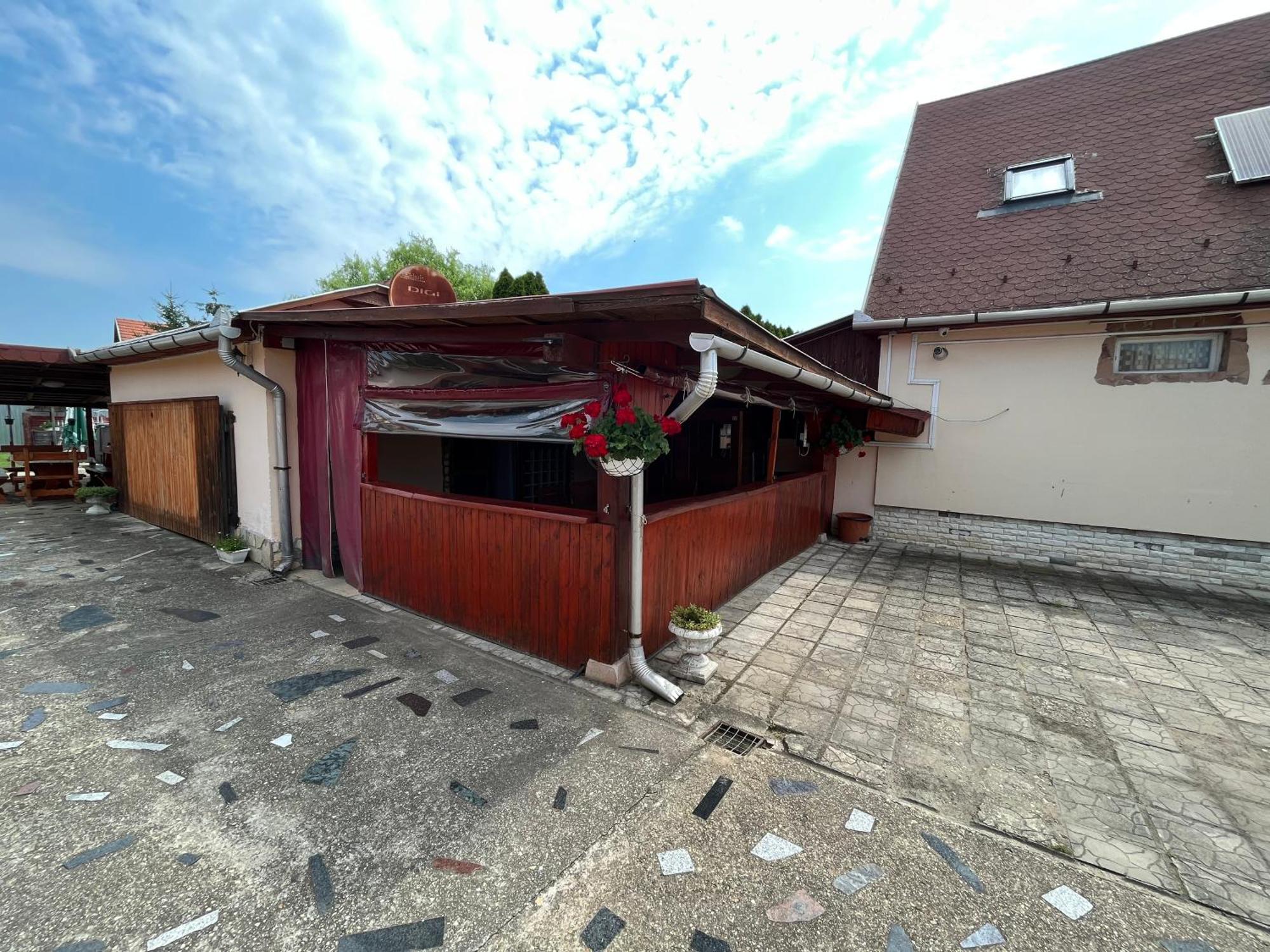 Tiszavirág apartman Tiszakeszi Esterno foto