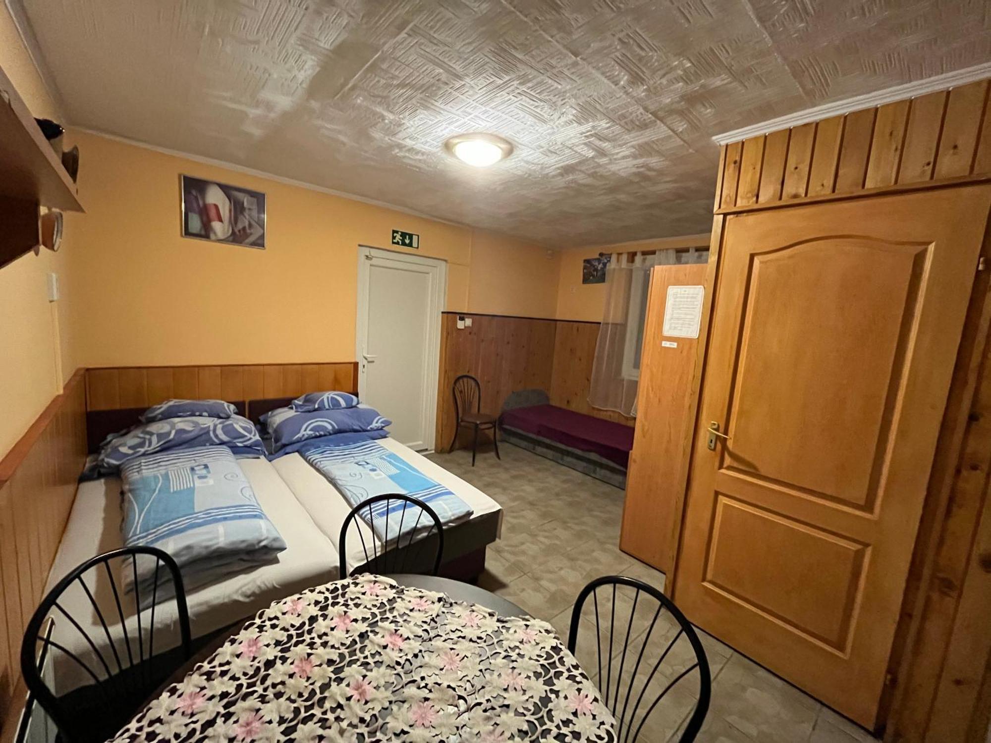 Tiszavirág apartman Tiszakeszi Esterno foto
