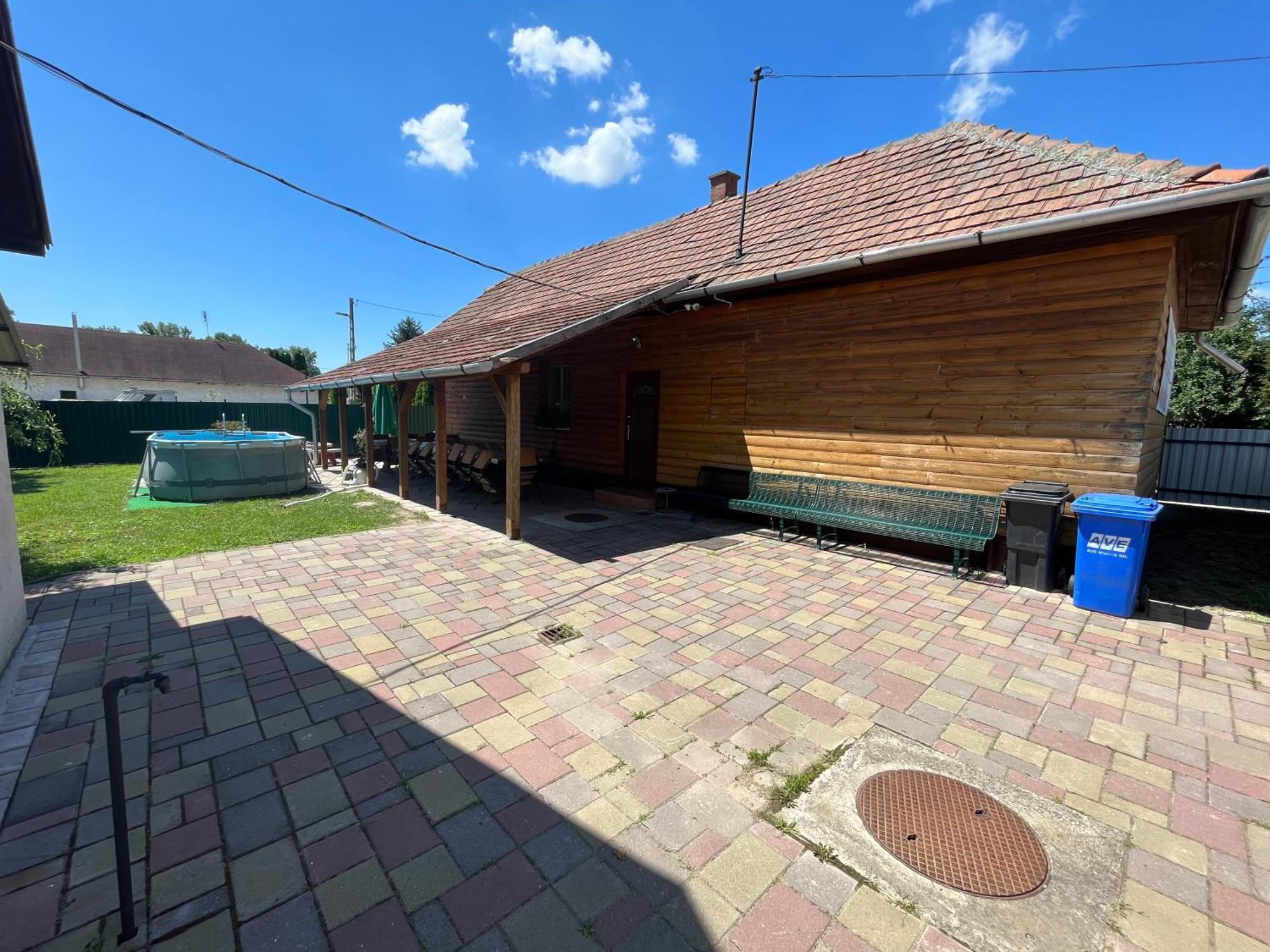 Tiszavirág apartman Tiszakeszi Esterno foto
